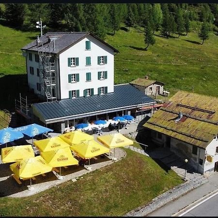 Ristorante Albergo All'Acqua Bedretto Exterior photo